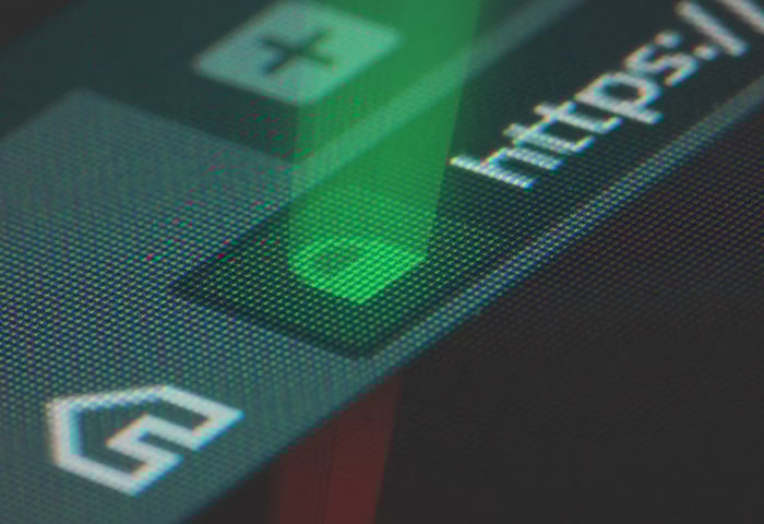 CMA-3282-AVG-SIGNAL-How-to-Tell-if-a-Website-is-Safe-460x230